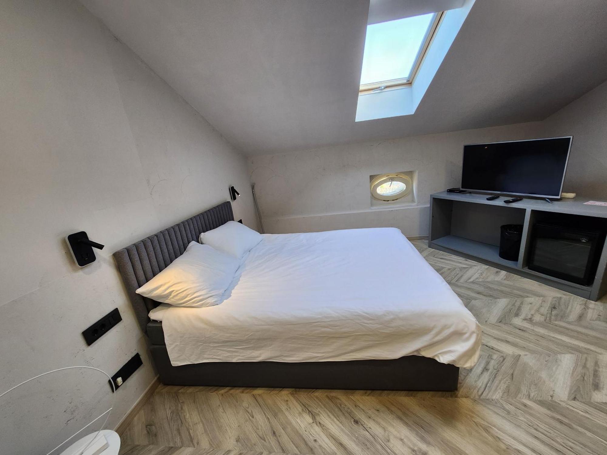 Amfiteatar Hotel 3*