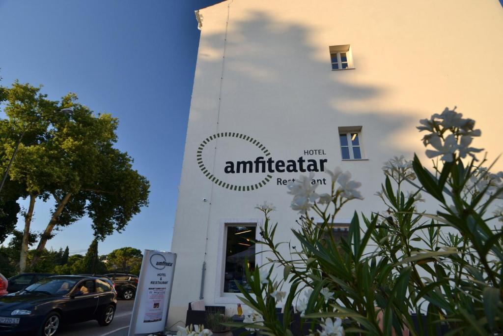 Amfiteatar Hotel