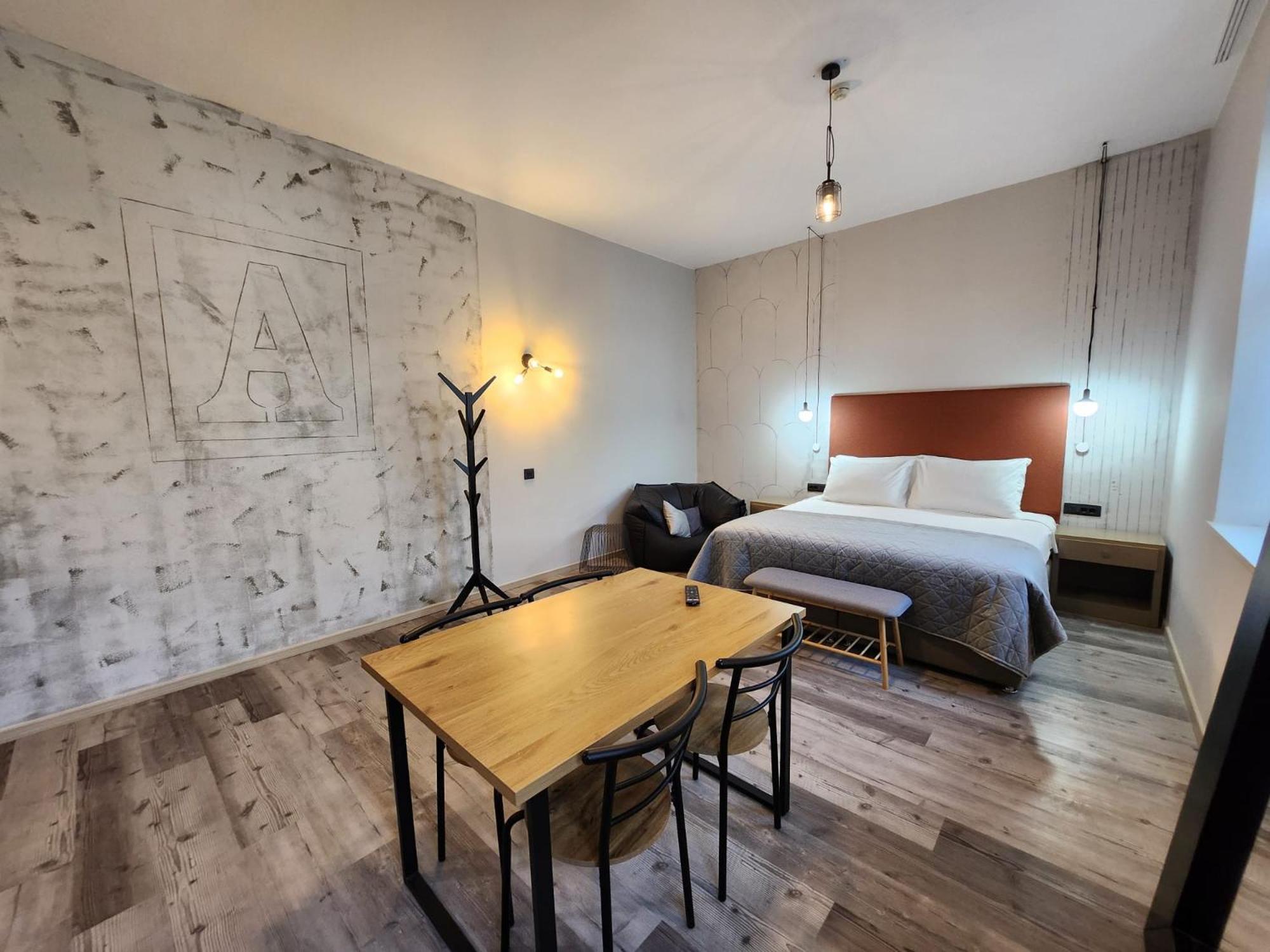 Amfiteatar Hotel 3*